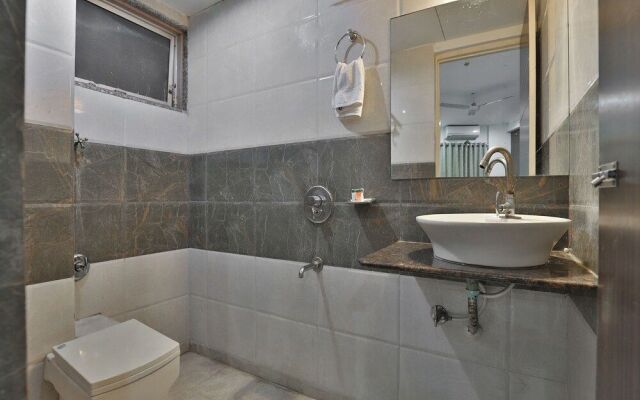 OYO 9512 Hotel Tulsi