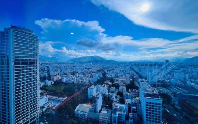 OceanSky Suites - Gold Coast Tower