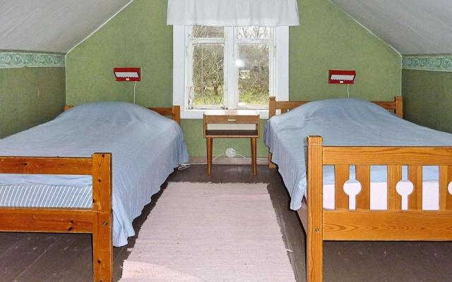 5 Person Holiday Home in Kalvsvik