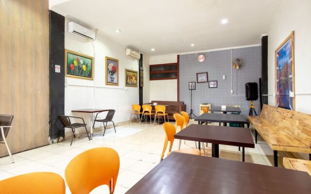 OYO 1668 Yvel Homestay Syariah