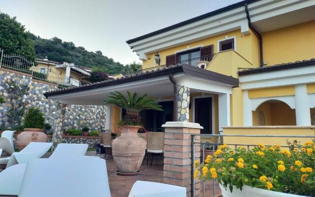 Villa Fontana Saia