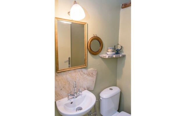 Dianella House - Tinos