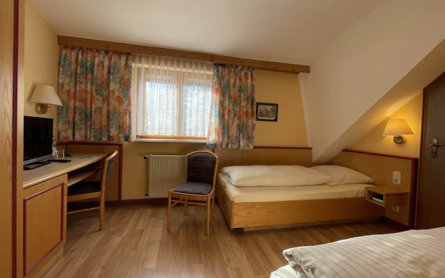 Rothsee Hotel