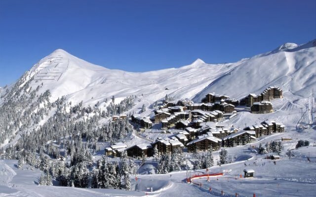 Belle Plagne Studio for 4 People of 23mâ² , on the Slopes And113