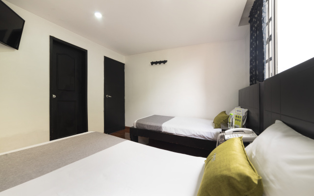 Hotel Dorado 100