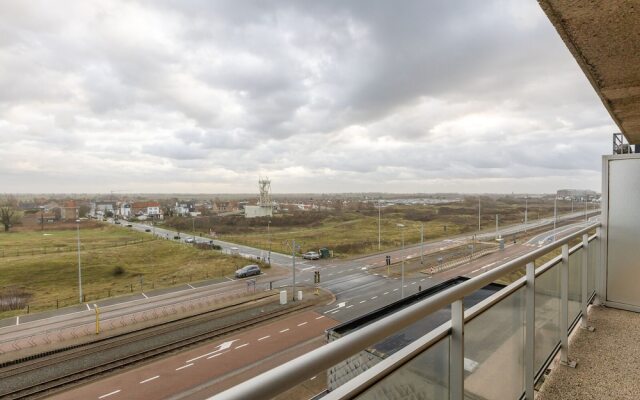 Retreat With Pool Access