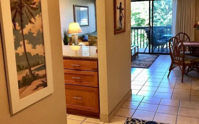 Tropical Oasis 2 Bedroom Condo by RedAwning