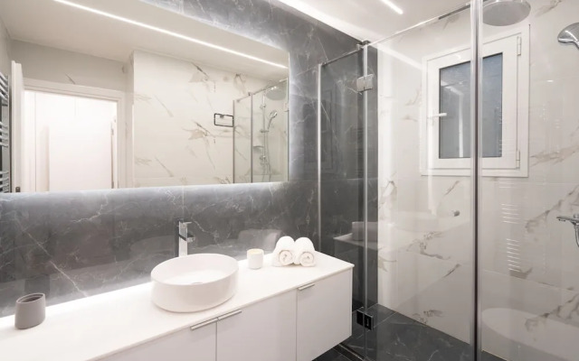 Exclusive and Deluxe Apartment in Athens