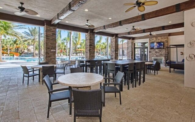 Solterra - 5 Bedrooms Townhome w/Spashpool-7041SR