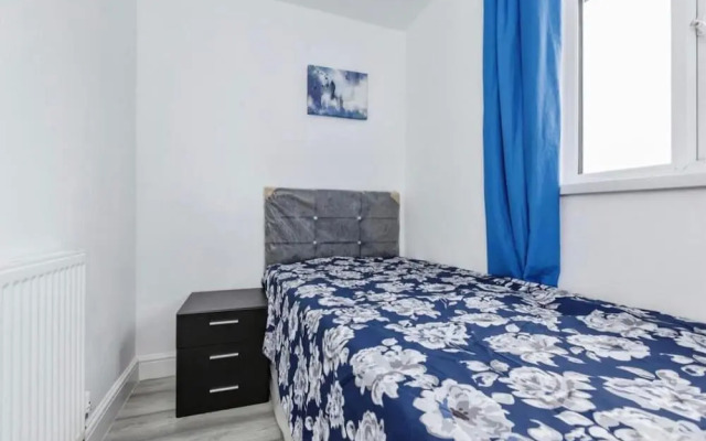3 Bedrooms Cozy House - Loughborough