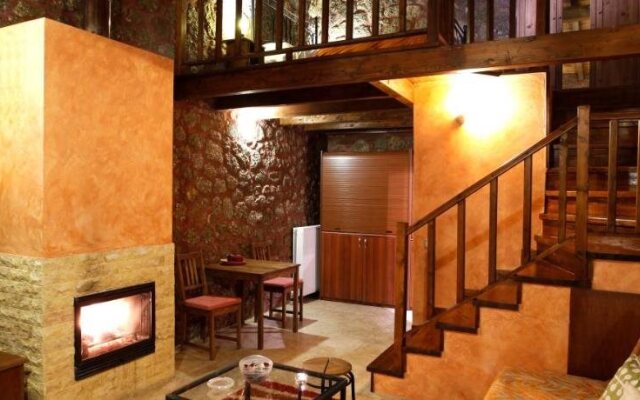Paliokastro Guesthouse