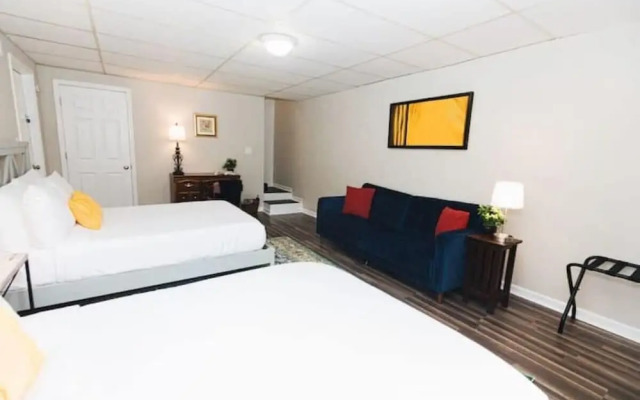 47th Place Forest Park