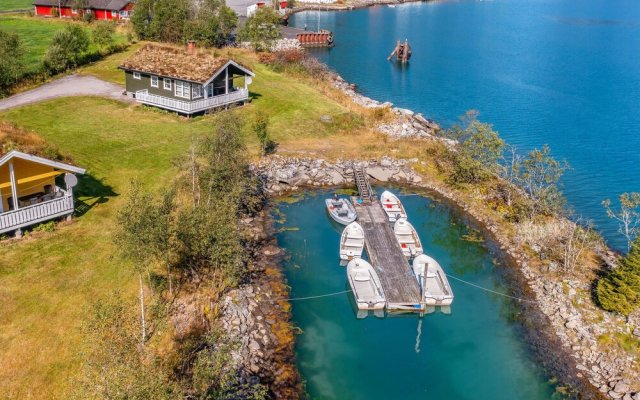 Awesome Home in Fjærland With 3 Bedrooms