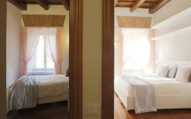 In the City of Rome Apartment