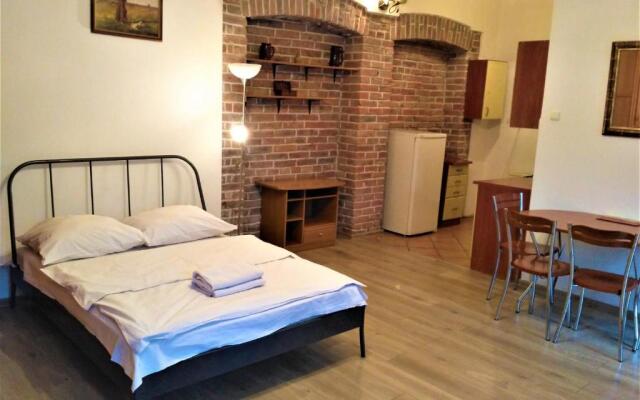 Old Town Krakow Studios