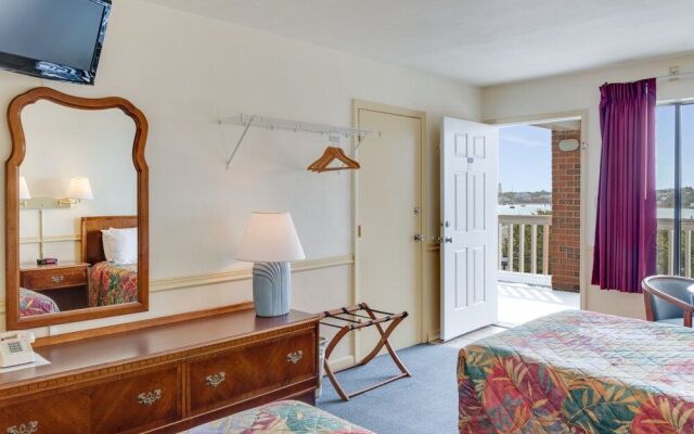 The Anchorage Inn and Marina