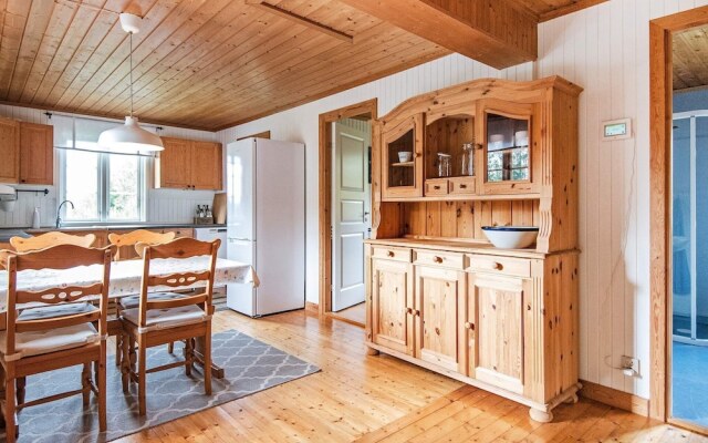 6 Person Holiday Home in ED