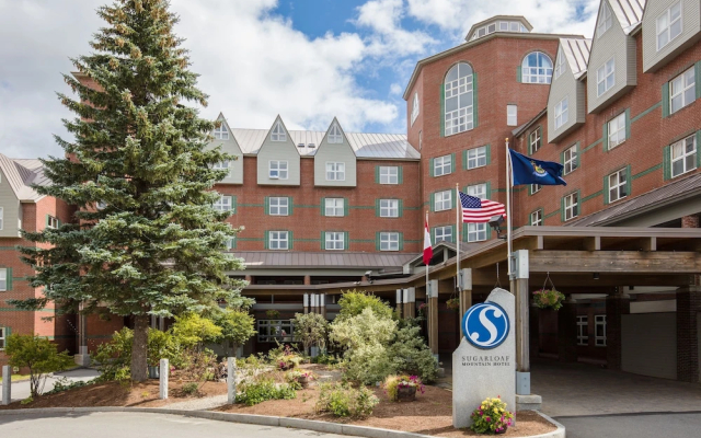 Sugarloaf Mountain Hotel