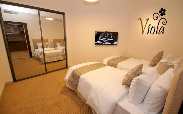 Viola Hotel Suites