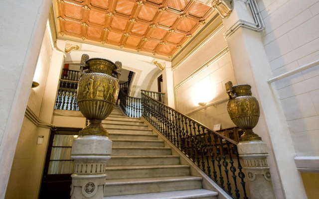 Palace Guesthouse