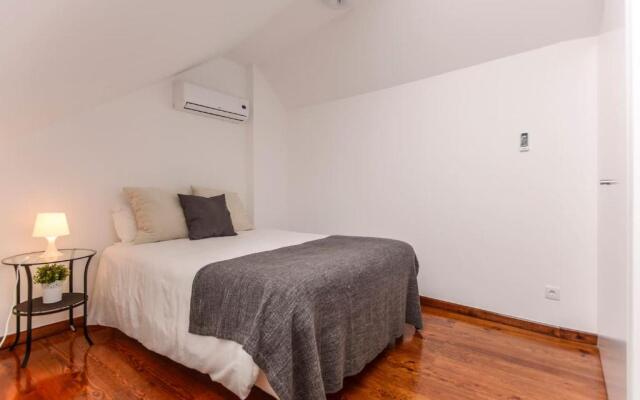 Seaside Family Townhouse - 100m from the sea!