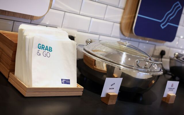 Holiday Inn Express Manchester - Trafford City by IHG