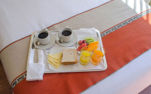 Taypikala Hotel Lago