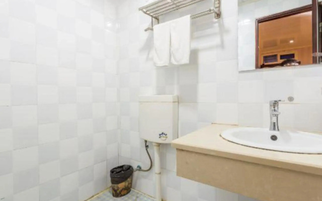 Xuefu Zhongyang Hostel