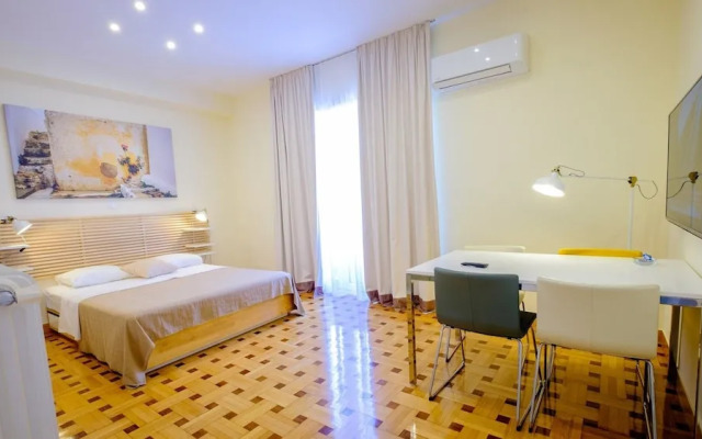 Olala Kolonaki Suites
