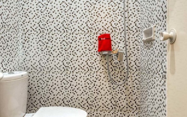 RedDoorz Syariah @ Kertomenanggal Surabaya