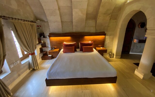 Ask-i Derun Hotel