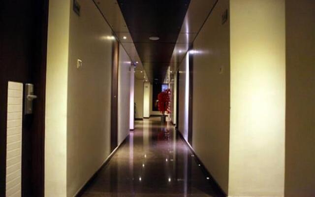 SBS Grand Hotel