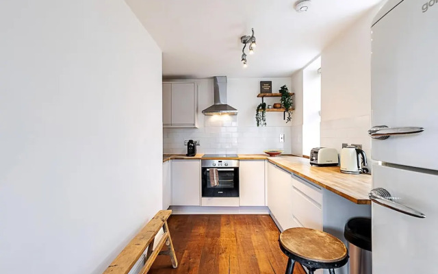 Charming Shoreditch Apartment