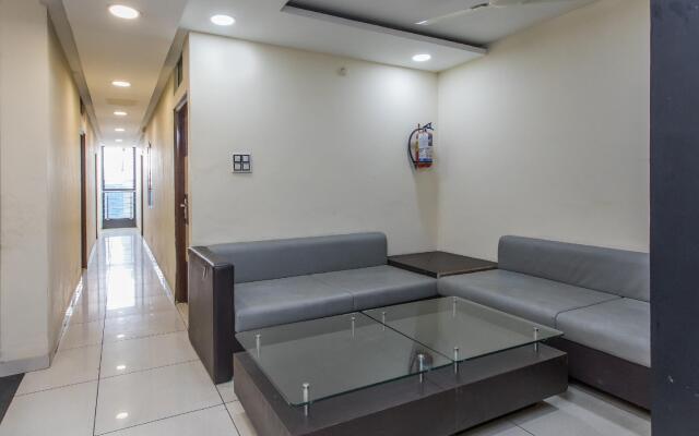 Capital O 4042 Hotel Mehar Residency