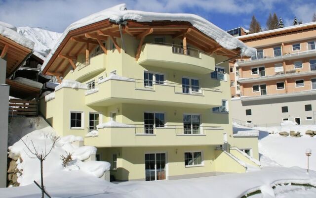 Wonderful Apartment In Sankt Anton Am Arlberg With Balcony