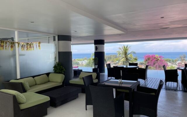 A2-stunning Seaview 4brs3baths Duplex Karon City
