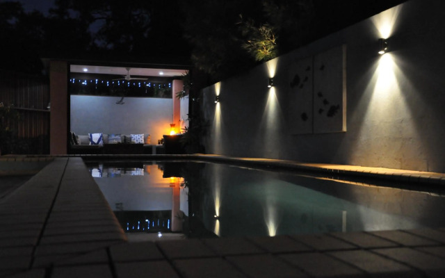 Stunning Magnetic Island Home,Private, Large Pool,Adults Only