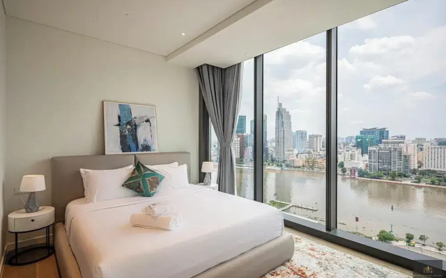 Metropole Residences Luxury Suite