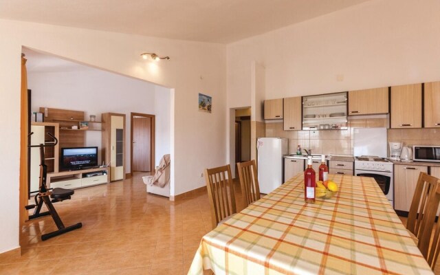 Nice Home in Trogir With Wifi and 3 Bedrooms
