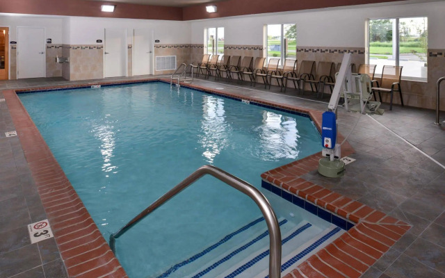 Lexington Inns and Suites Effingham