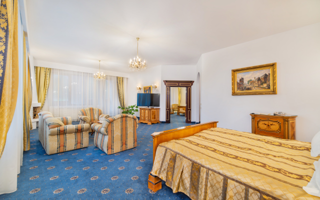 Hotel Aurelius Imparatul Romanilor