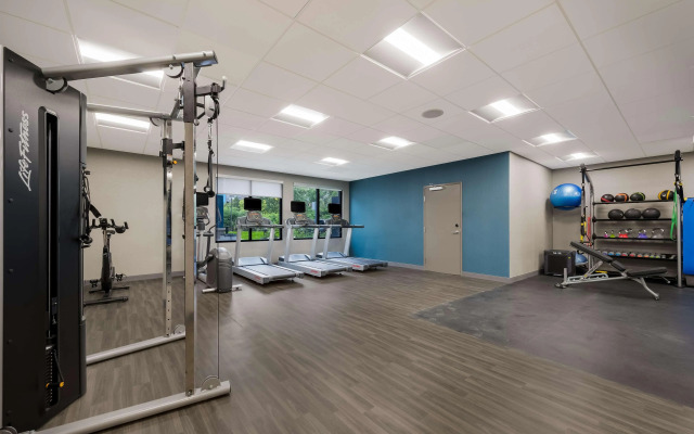 A Victory Hotel & Suites