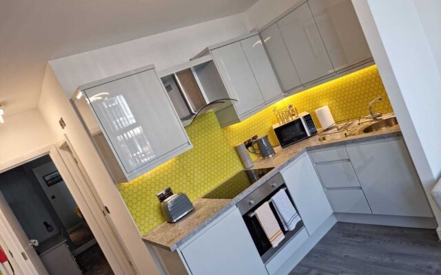 Sundown Holiday Apartment by Sasco