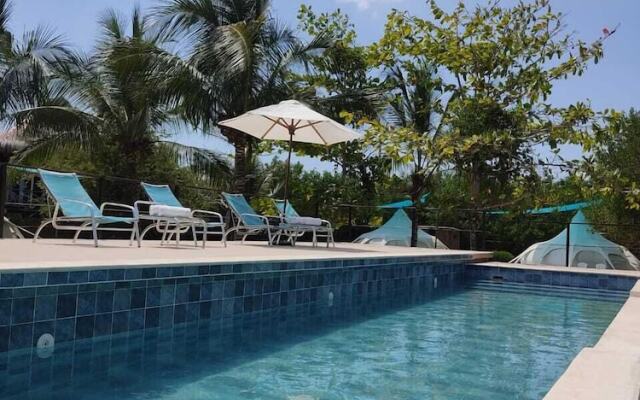 Marine Beach Club & Hotel By Tequendama