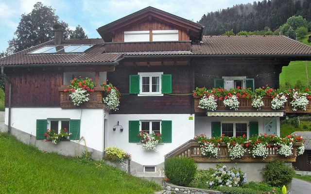 Mangeng Bartholom Berg