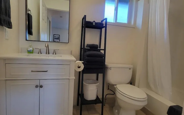 Hood River Suites Apartment Hotel