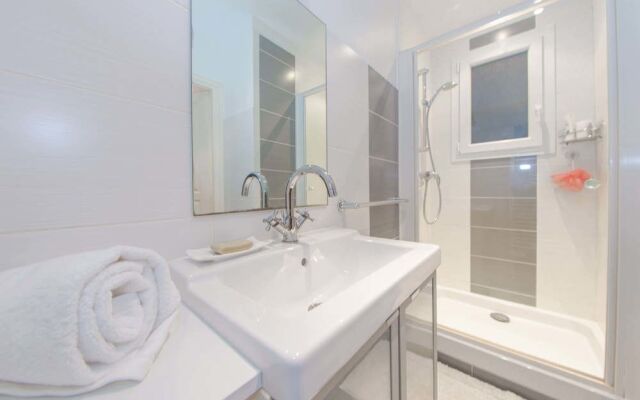 Studio Papillon - port de Nice