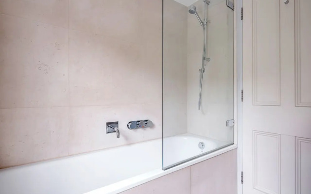 Exquisite Designers Abode