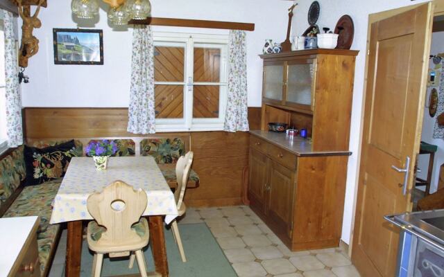 Mountain View Chalet in Gaimberg near Forest