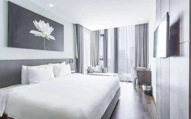 Everland Hotel
